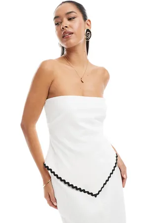 4th & Reckless Linen look bandeau envelope hem contrast scallop trim top in mono (part of a set)
