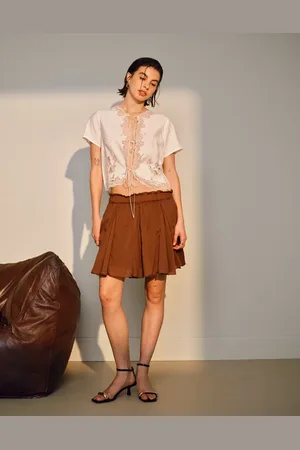 Topshop Cotton flippy mini skirt with godets in -White