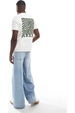 Farah Amesbury chest and back print t-shirt in -Neutral