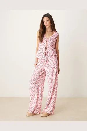ASOS Wide leg tie front pants in ditsy floral