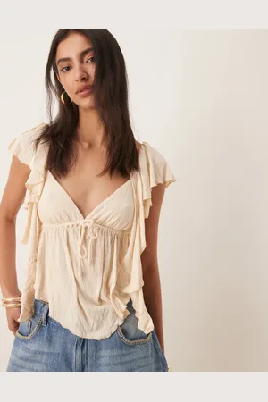 ASOS Crinkle flutter sleeve open back top in -White