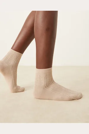Sui Ava Sofie pointelle ankle socks in -Neutral