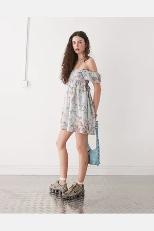 Reclaimed Smock chiffon dress in floral print