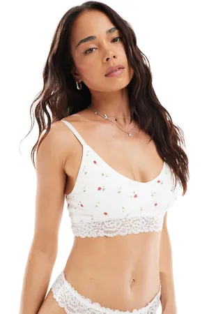 New Look Strawberry print seamless ribbed bralet in white