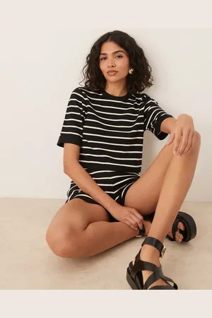 Brave Soul Short sleeve knitted t-shirt in and white stripe (part of a set)
