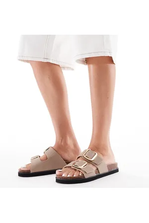 New Look Double strap sandals with buckles in tan-Brown