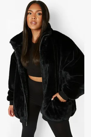 Boohoo Plus Oversized Pocket Detail Faux Fur Jacket - - 26
