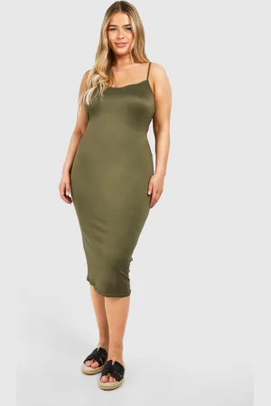 Boohoo Plus Super Soft Cross Back Midi Dress - - 22