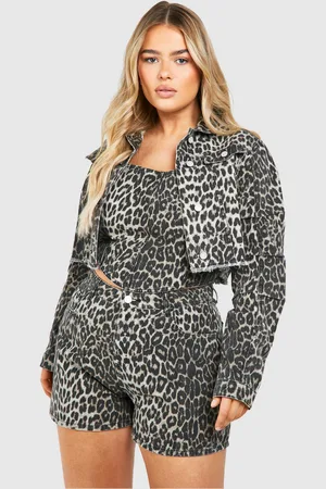 Boohoo Plus Cropped Oversized Leopard Denim Jacket - - 28