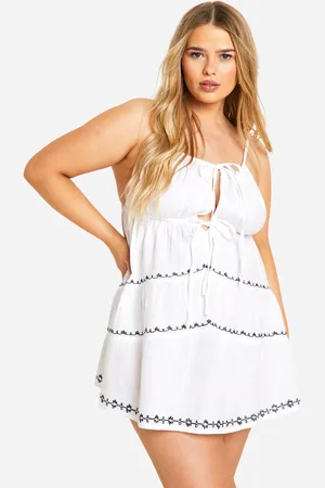 Boohoo Plus Embroidered Linen Look Tiered Halter Neck Mini Dress - - 16