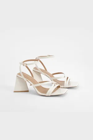 Boohoo Wide Fit Flared Heel Crossover Sandals - - 5
