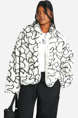 Boohoo Plus Abstract Print Boxy Oversized Teddy Jacket - - 28