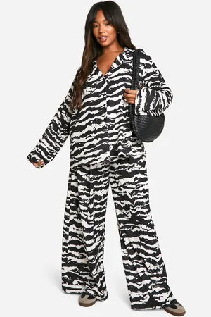 Boohoo Plus Woven Animal Print Oversized Shirt & Drawstring Pants Co Ord - - 28
