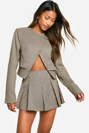 Boohoo Tonal Mini Dogtooth Pleated Mini Skirt - - 16