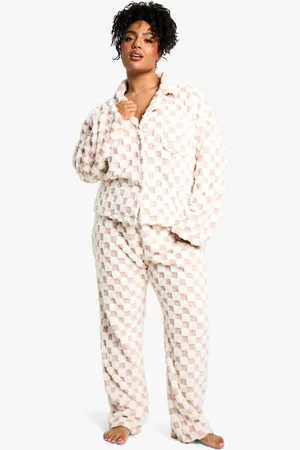 Boohoo Plus Baby Checkerboard Button Front Pj Set - 22