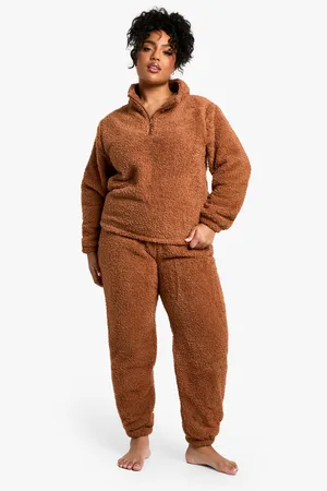 Boohoo Plus Boucle Fleece Zip Sweat And Track Pants Set - - 16