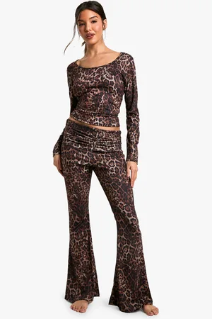 Boohoo Loungewear Leopard Print Foldover Waist Flared Trousers - - 6