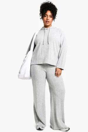 Boohoo Plus Soft Rib Hoodie And Pants Knitted Set - - 28