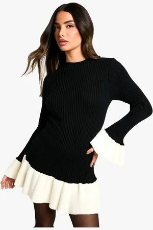 Boohoo Petite Contrast Flare Sleeve Knitted Skater Dress - - S
