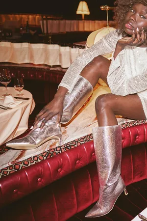 Boohoo Textured Metallic Column Knee High Boots - - 5