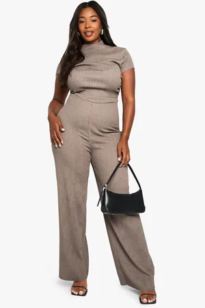 Boohoo Plus Ripple Texture High Neck Jumpsuit - - 16