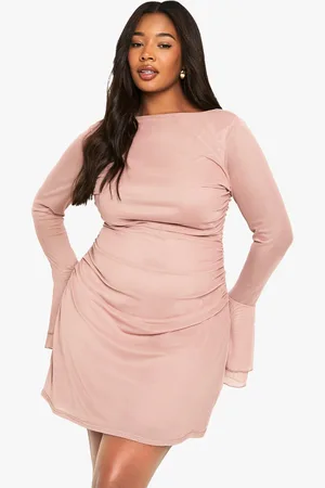 Boohoo Plus Flared Sleeve Mini Shift Dress - - 16