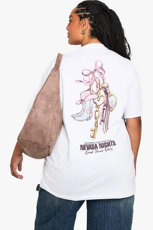 Boohoo Plus Cherry Keychain Oversized T-Shirt - - 16