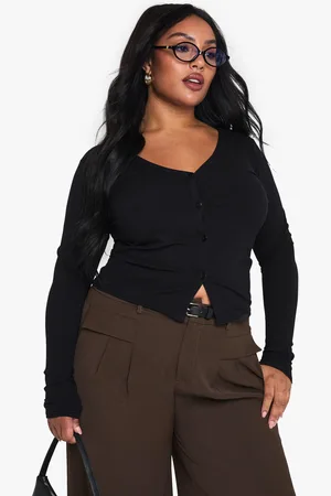 Boohoo Plus Soft Rib Button Cardigan - - 28