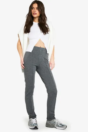 Boohoo Ponte Pinstripe Tailored Pintuck Slim Trousers - - 6