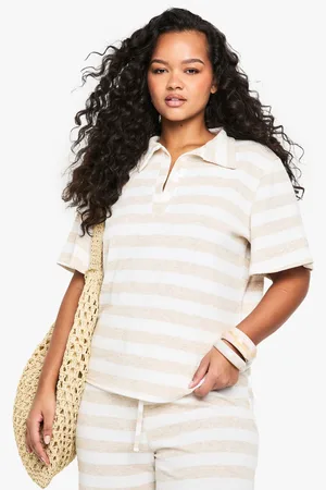 Boohoo Plus V Neck Collared Knitted Top - - 16