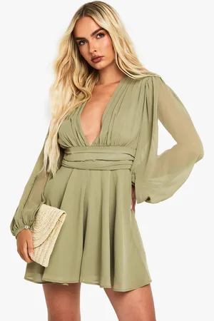 Boohoo Chiffon Plunge Ruched Waist Playsuit - - 8