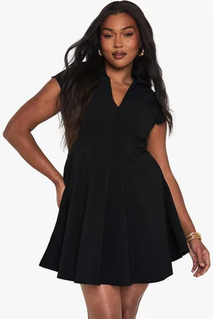 Boohoo Plus Collared Tailored Mini Skater Dress - - 16
