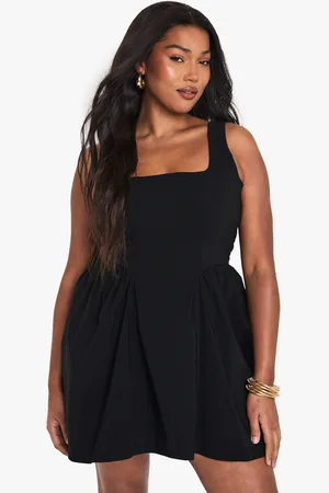 Boohoo Plus Ruched Square Neck Skater Dress - - 16