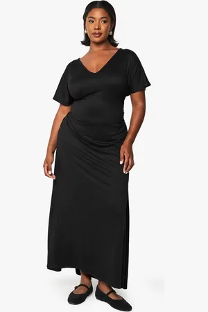 Boohoo Plus Supersoft Rouched Midaxi Dress - - 16