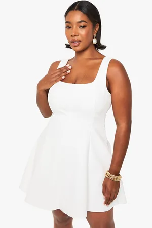 Boohoo Plus Double Bengaline Structured Panelled Mini Skater Dress - - 16