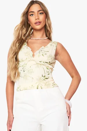 Boohoo Woven Off Shoulder Ruffle Top - - 10