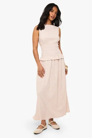 Boohoo Petite Textured Gingham Shirred Waist Maxi Dress - - 8