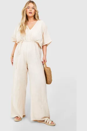 Boohoo Plus Textured Plunge Belted Jumpsuit - - 16