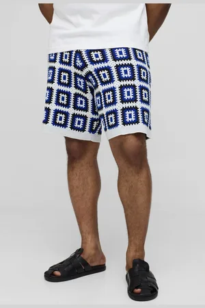 Boohoo Plus Relaxed Crochet Knit Short In - 2XL