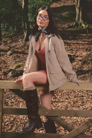 Boohoo Vintage Look Burnished Toe Column Knee High Boot - - 5