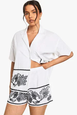 Boohoo Embroidered Trim Cotton Poplin Shorts - - 6