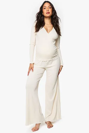 Boohoo Maternity Brushed Rib Wrap Lettuce Hem Top & Trouser Lounge Set - - 8