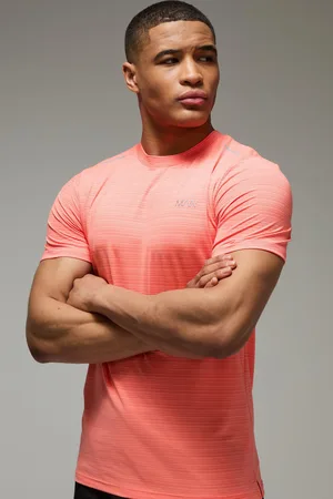 Boohoo Man Active Engineered Performance Regular Fit T-Shirt - - 2XL
