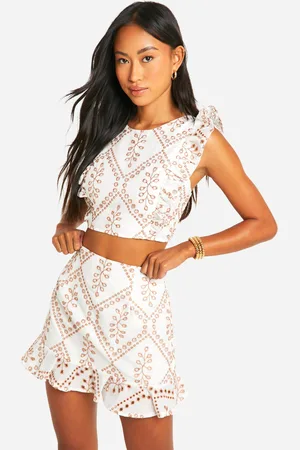 Boohoo Broderie Ruffle Hem Mini Skirt - - 16
