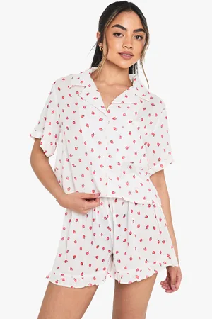 Boohoo Strawberry Print Cleesecloth Boxy Shirt And Short Pyjama Set - - 6