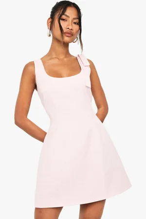 Boohoo Boucle Scoop Neck Tailored Mini Dress - - 8