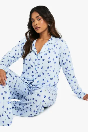 Boohoo Petite Blueberry Print Long Sleeve Shirt & Trousers Pyjama Set - 6