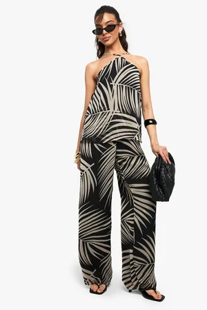 Boohoo Palm Print Chiffon Wide Leg Jumpsuit - - 8