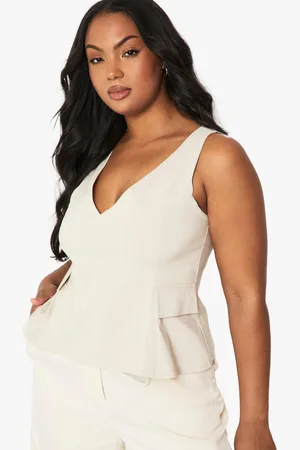 Boohoo Plus Plunge Tailored Top - - 16
