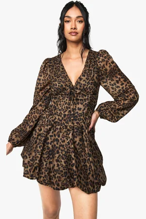 Boohoo Chiffon Leopard Print Puff Sleeve Milkmaid Skater Dress - - 8